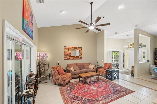 109 39th Drive, Vero Beach, FL 32968