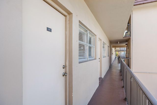 3930 Crystal Lake Drive 209, Deerfield Beach, FL 33064