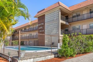 3930 Crystal Lake Drive 209, Deerfield Beach, FL 33064