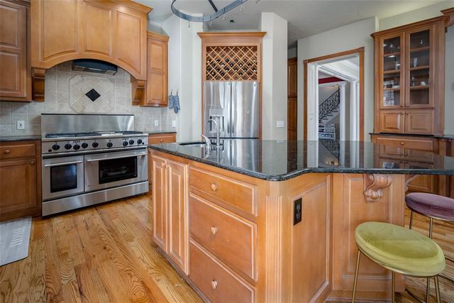1032 W Lindsey Street, Norman, OK 73069