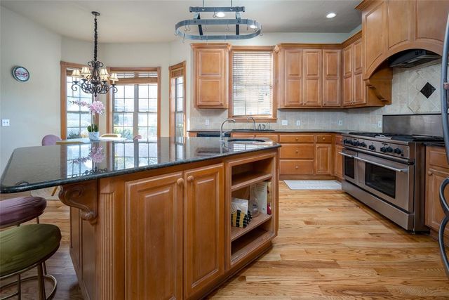 1032 W Lindsey Street, Norman, OK 73069