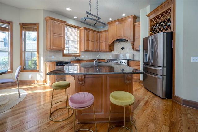 1032 W Lindsey Street, Norman, OK 73069