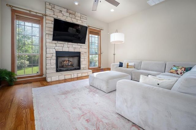 1032 W Lindsey Street, Norman, OK 73069