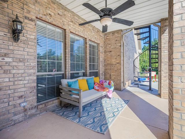 1032 W Lindsey Street, Norman, OK 73069