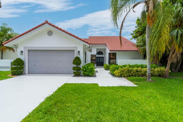 19325 Cherry Hills Terrace, Boca Raton, FL 33498