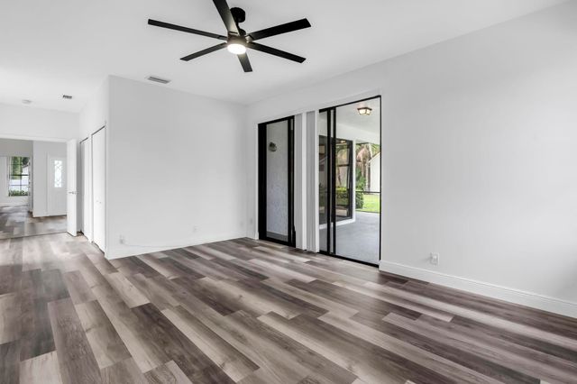 19325 Cherry Hills Terrace, Boca Raton, FL 33498