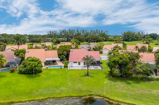 19325 Cherry Hills Terrace, Boca Raton, FL 33498