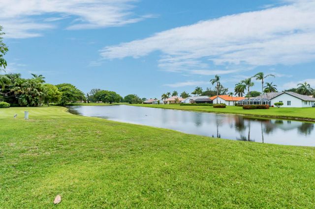 19325 Cherry Hills Terrace, Boca Raton, FL 33498