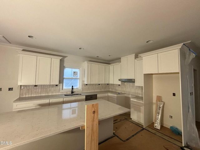 409 Winding Wood Drive, Clayton, NC 27520