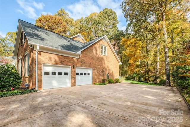 4941 Dayspring Drive, Mint Hill, NC 28227