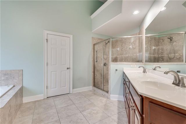 2477 Misty Rose Lane, Loganville, GA 30052