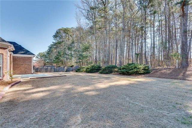 2477 Misty Rose Lane, Loganville, GA 30052