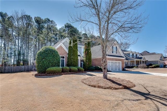 2477 Misty Rose Lane, Loganville, GA 30052