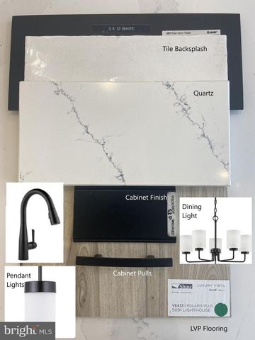 607 LILLIANA DR, Lebanon, PA 17046