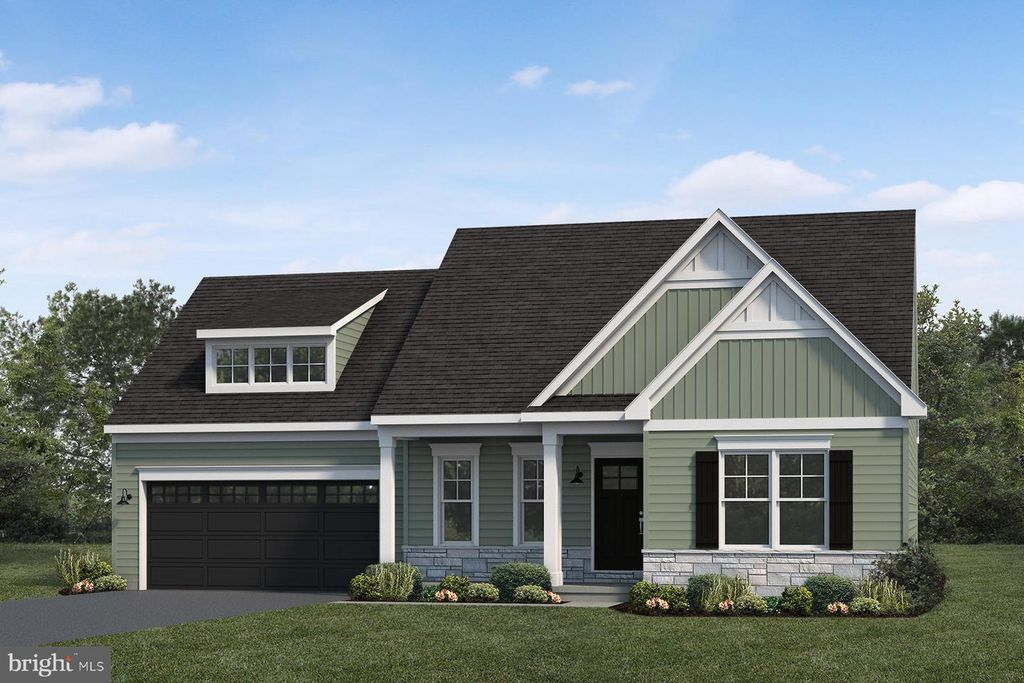 607 LILLIANA DR, Lebanon, PA 17046