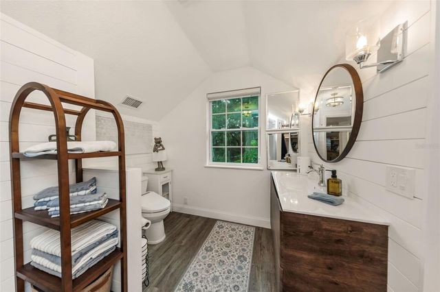 411 ROEBLING ROAD S, Belleair, FL 33756