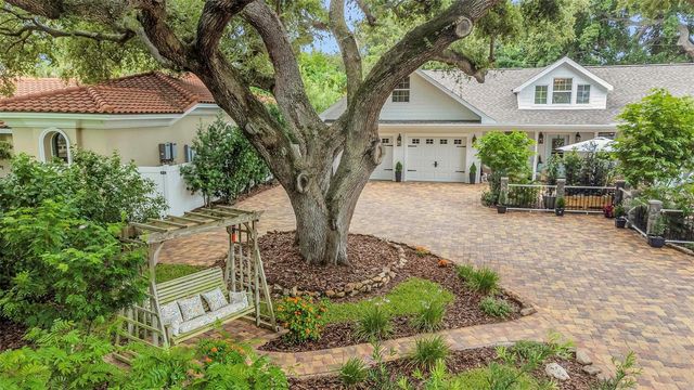 411 ROEBLING ROAD S, Belleair, FL 33756