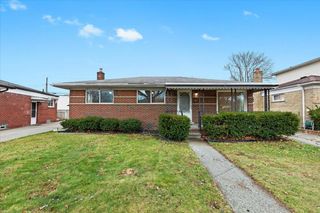 29256 Brody Avenue, Westland, MI 48185