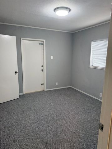 2144 Alvarado St, San Leandro, CA 94577