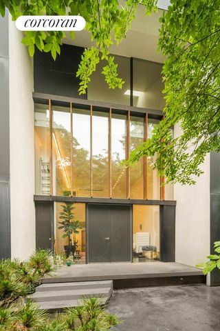 208 VANDERBILT Avenue, New York City, NY 11205