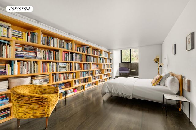 208 VANDERBILT Avenue, New York City, NY 11205