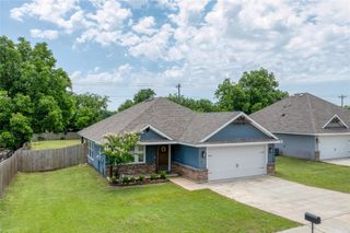 110 Thode Street, Whitesboro, TX 76273
