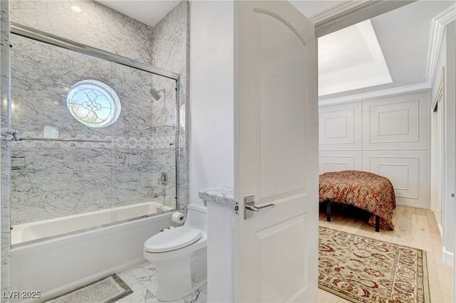 1720 Oval Circle, Las Vegas, NV 89117