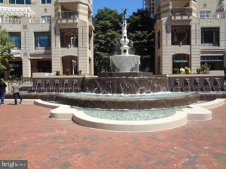 1505 N POINT DR #203, Reston, VA 20194