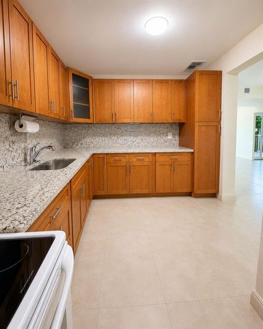 680 Miller Drive W405, Miami Springs, FL 33166
