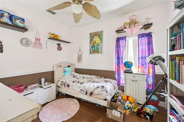 1001 JAYBEE AVENUE, Davenport, FL 33897