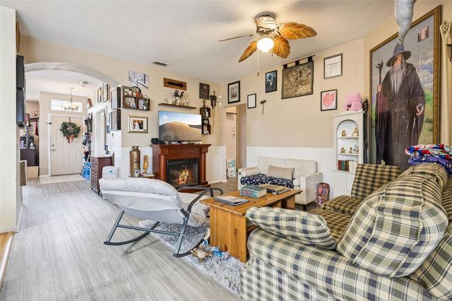 1001 JAYBEE AVENUE, Davenport, FL 33897