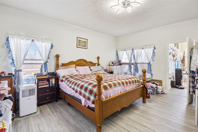 1001 JAYBEE AVENUE, Davenport, FL 33897
