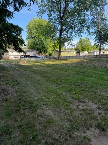 10717 Alpine Avenue Nw, Sparta Twp, MI 49345