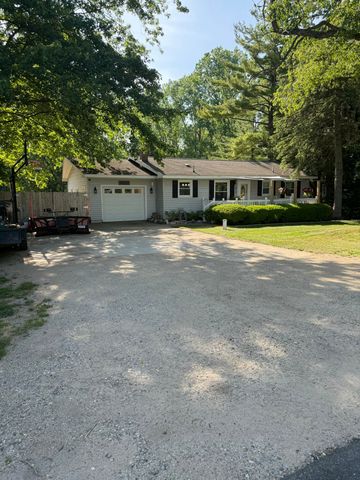 10717 Alpine Avenue Nw, Sparta Twp, MI 49345