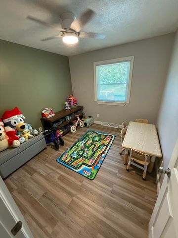 10717 Alpine Avenue Nw, Sparta Twp, MI 49345