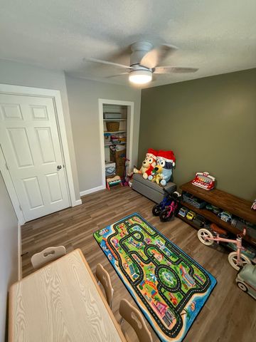 10717 Alpine Avenue Nw, Sparta Twp, MI 49345
