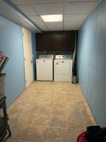 10717 Alpine Avenue Nw, Sparta Twp, MI 49345
