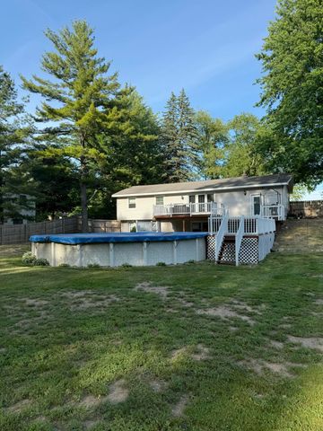 10717 Alpine Avenue Nw, Sparta Twp, MI 49345