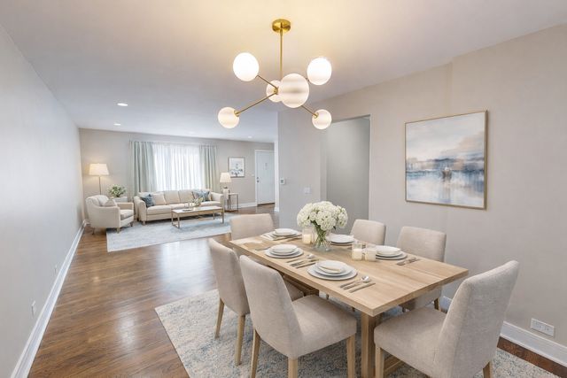 1321 Pitner Avenue A, Evanston, IL 60201