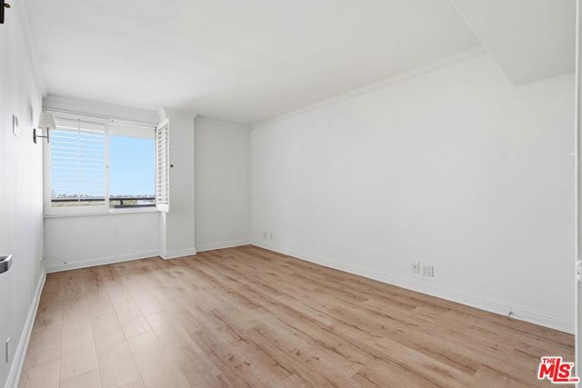 1131 Alta Loma Road 326, West Hollywood, CA 90069