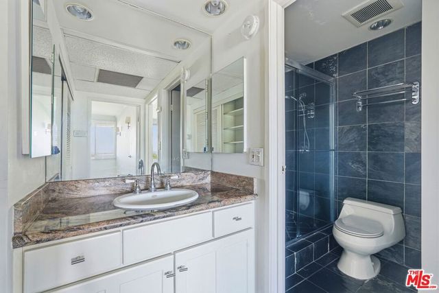 1131 Alta Loma Road 326, West Hollywood, CA 90069