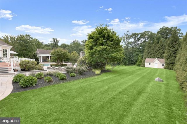 10130 SYCAMORE HOLLOW LN, Germantown, MD 20876