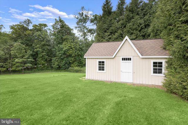 10130 SYCAMORE HOLLOW LN, Germantown, MD 20876