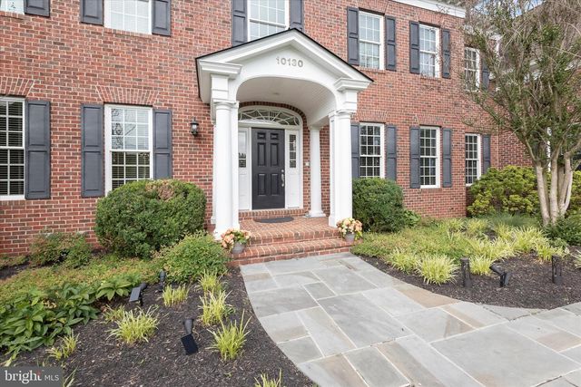 10130 SYCAMORE HOLLOW LN, Germantown, MD 20876