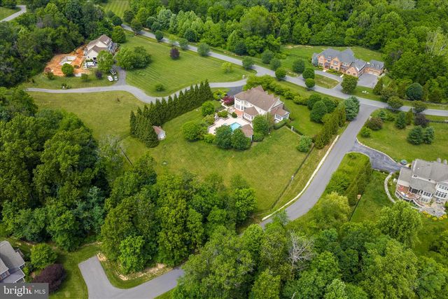 10130 SYCAMORE HOLLOW LN, Germantown, MD 20876