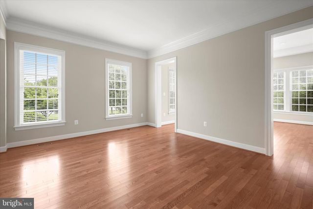 10130 SYCAMORE HOLLOW LN, Germantown, MD 20876