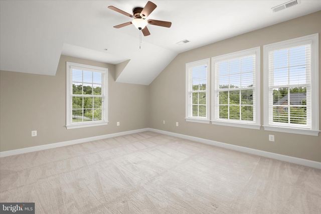 10130 SYCAMORE HOLLOW LN, Germantown, MD 20876