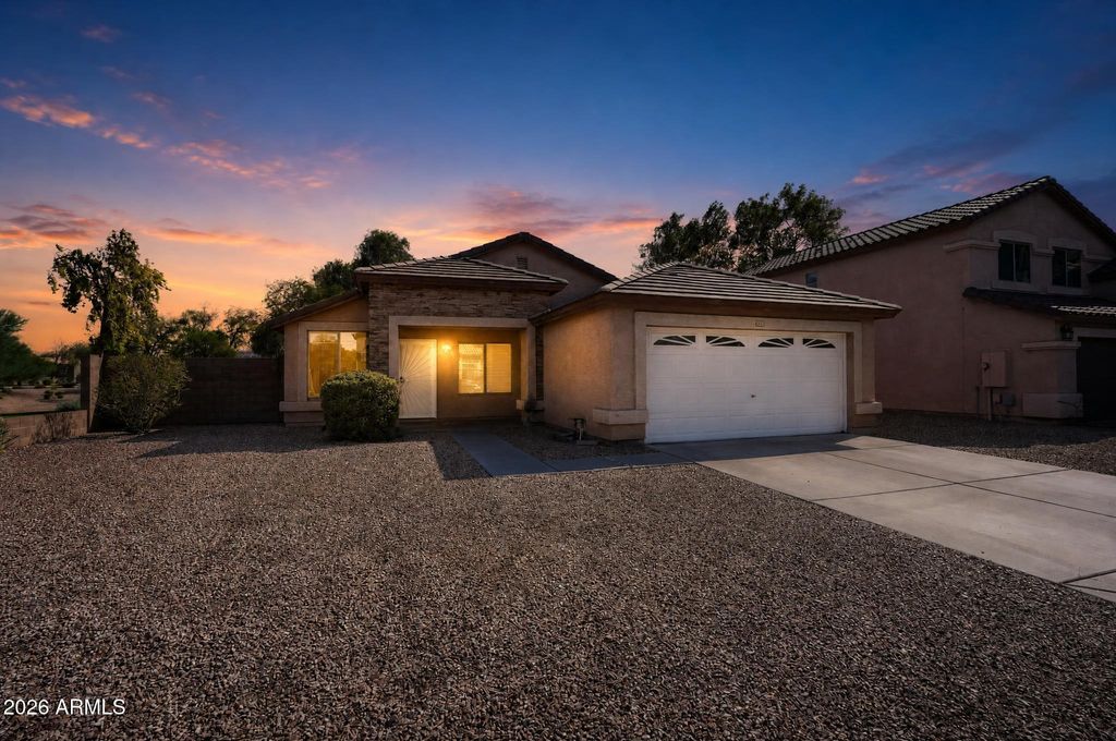 15925 W MONROE Street, Goodyear, AZ 85338 — exterior