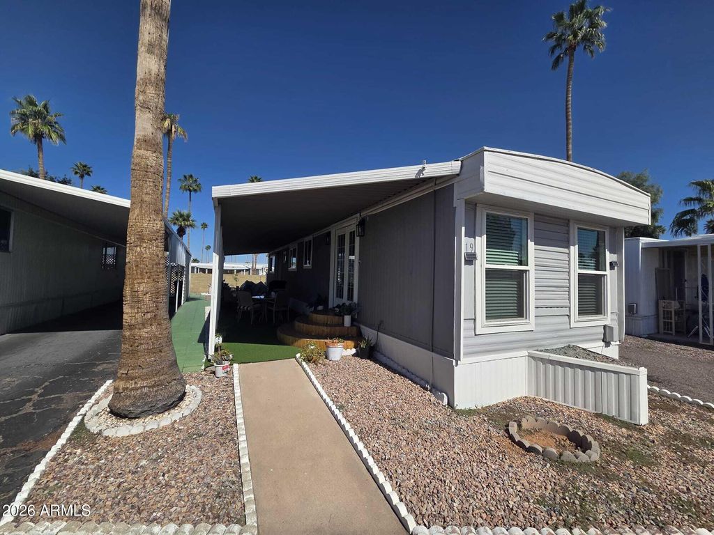 2701 E ALLRED Avenue 19, Mesa, AZ 85204