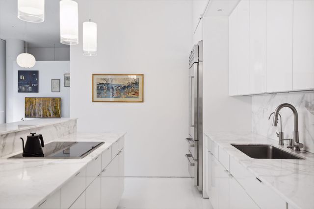 750 S 2nd Street 202, Minneapolis, MN 55401